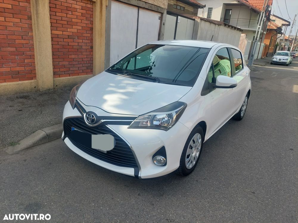 Toyota Yaris 1.33 L Dual VVT-i 5D Multidrive S Bi-Tone R&B - 3
