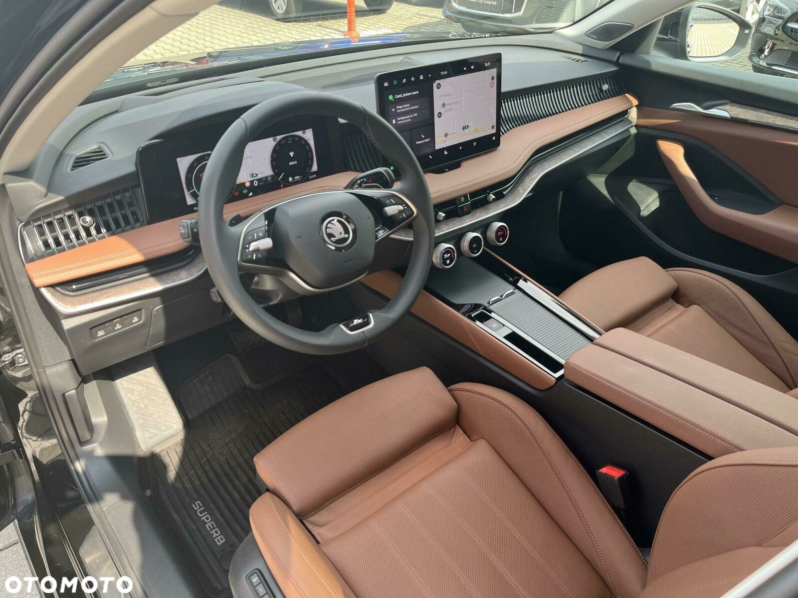 Skoda Superb 2.0 TDI SCR 4x4 L&K DSG - 10