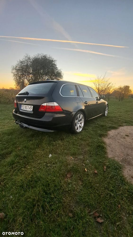 BMW Seria 5 520i - 5