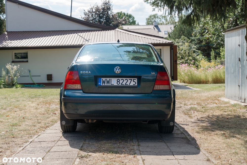 Volkswagen Bora 1.6 Basis - 5