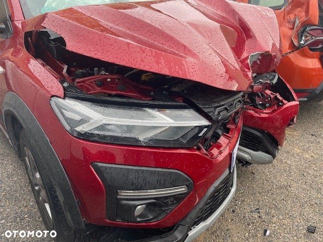 Dacia Sandero Stepway TCe 90 CVT Expression - 4