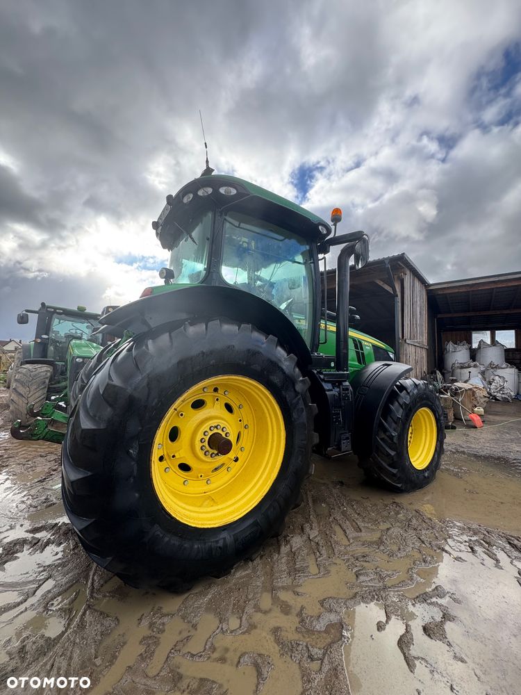 John Deere 7260R - 6