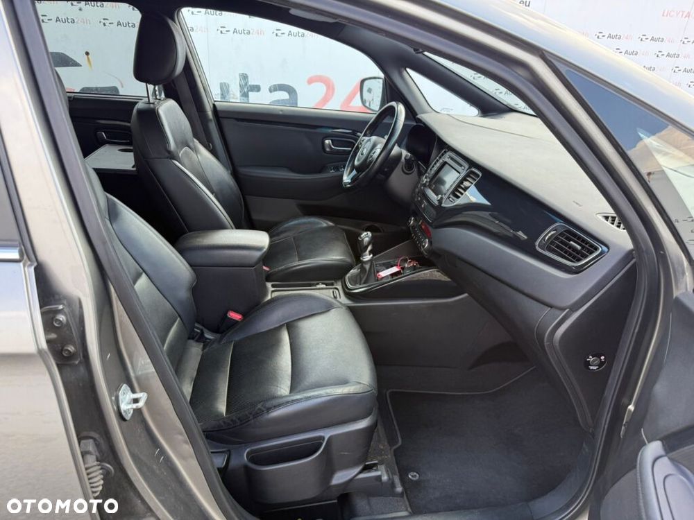 Kia Carens 1.7 CRDi Spirit - 19