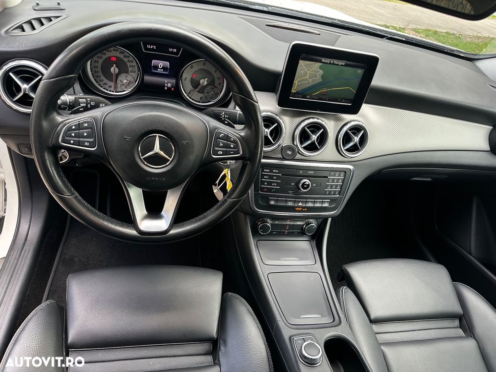 Mercedes-Benz GLA 200 (CDI) d 4Matic 7G-DCT Urban - 10