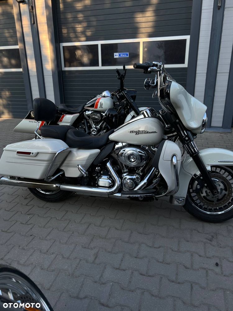 Harley-Davidson Touring Street Glide - 7