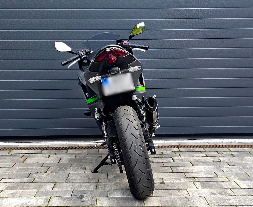 Kawasaki Ninja - 9