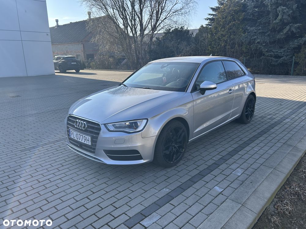 Audi A3 3-drzwiowe 1.4 TFSI S tronic Ambiente - 1
