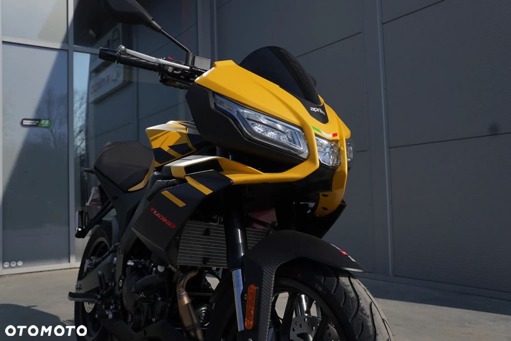 Aprilia Tuono - 6