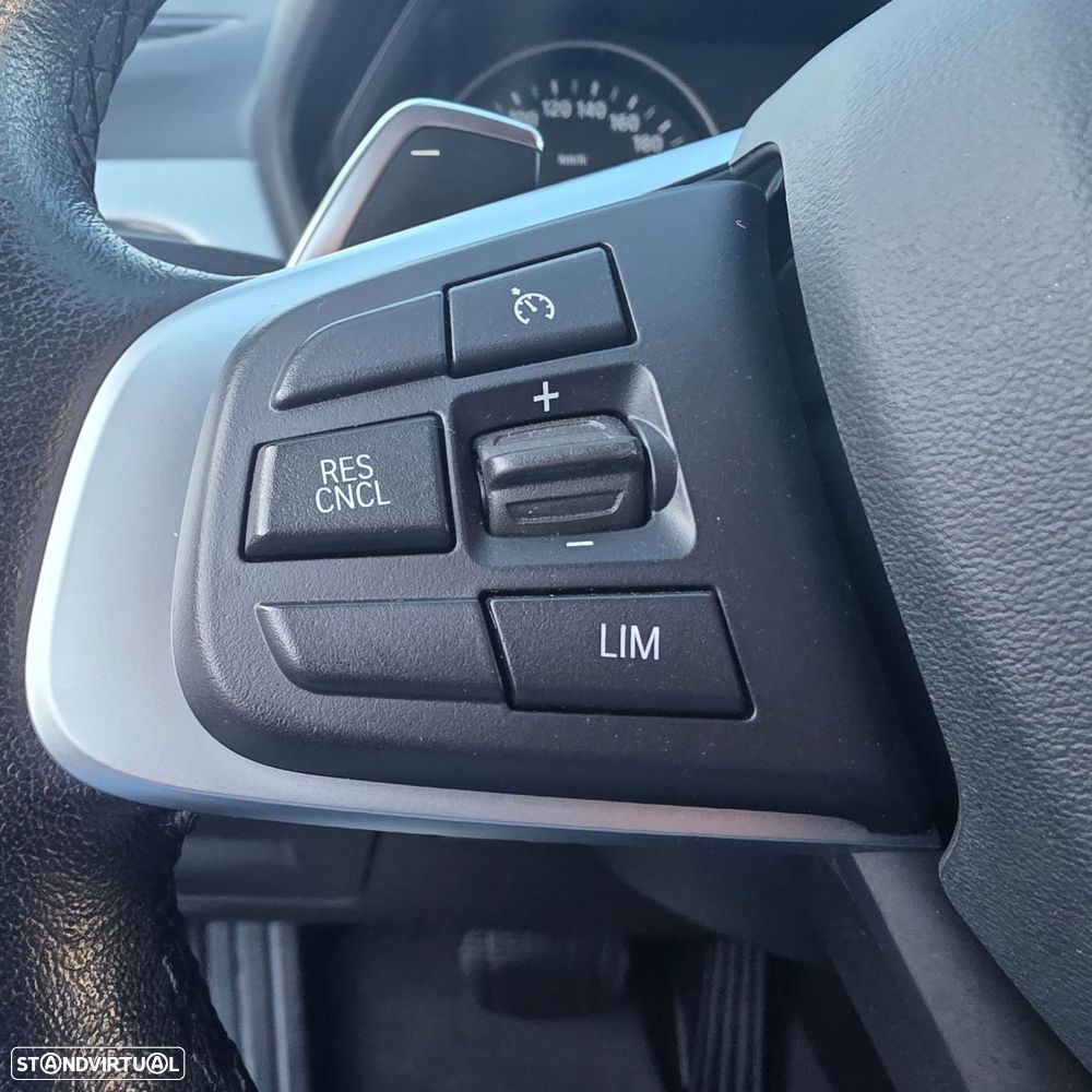 BMW X1 20 d sDrive Auto Advantage - 21