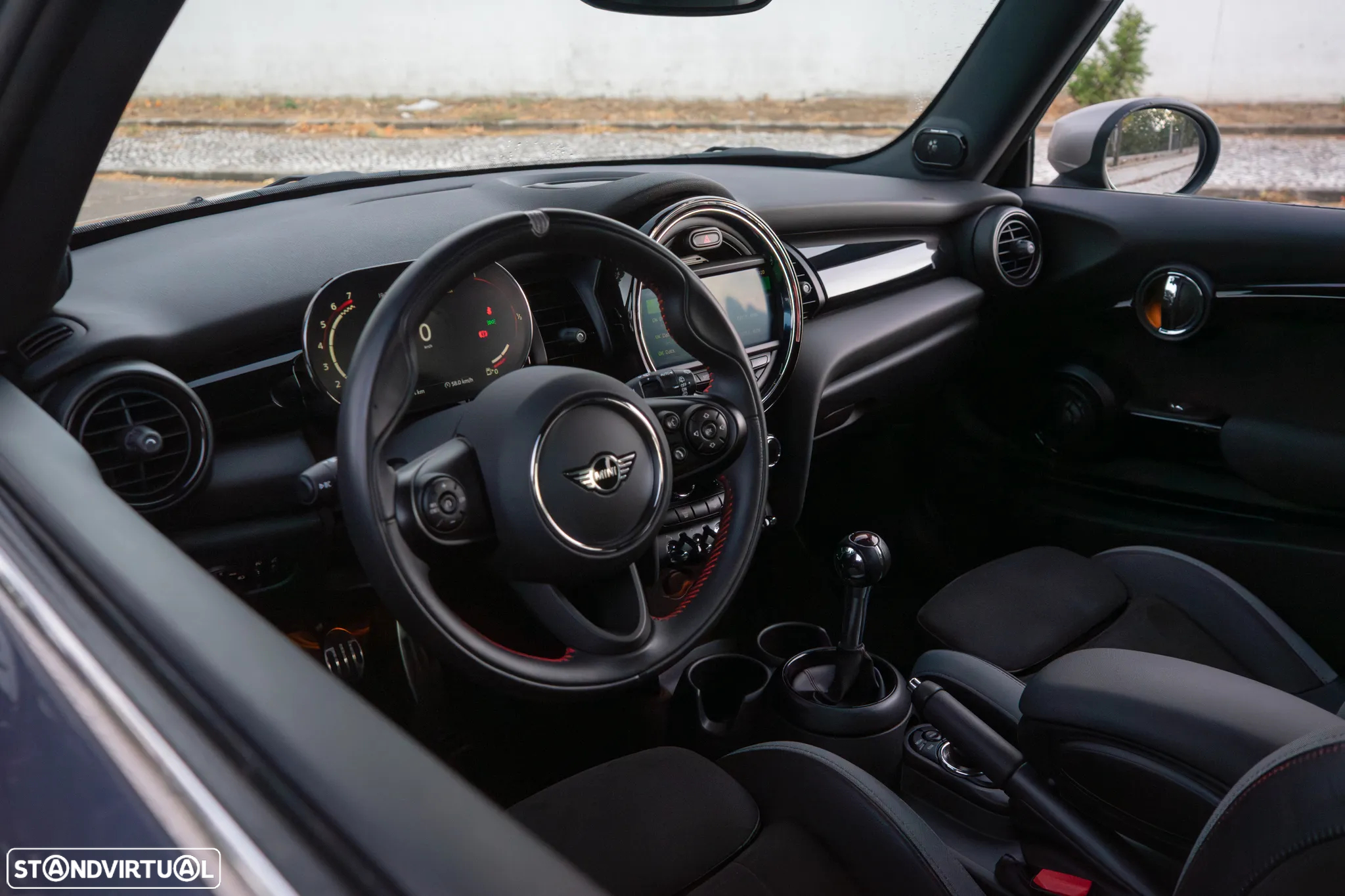 MINI 3 Portas John Cooper Works - 8