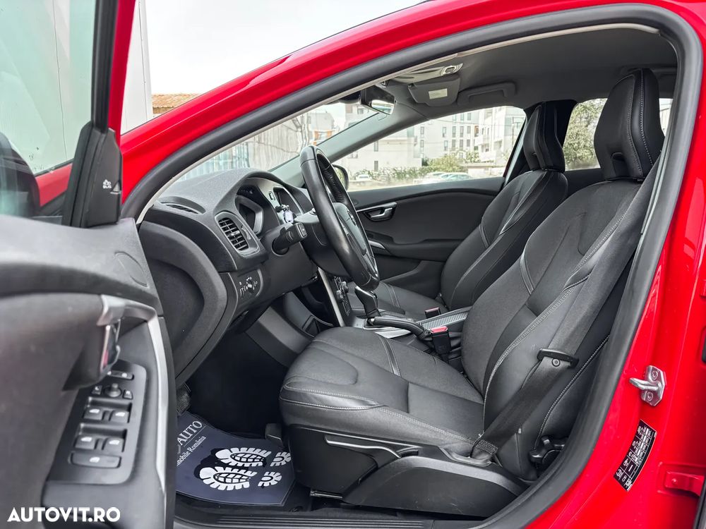 Volvo V40 Cross Country D2 Geartronic - 8