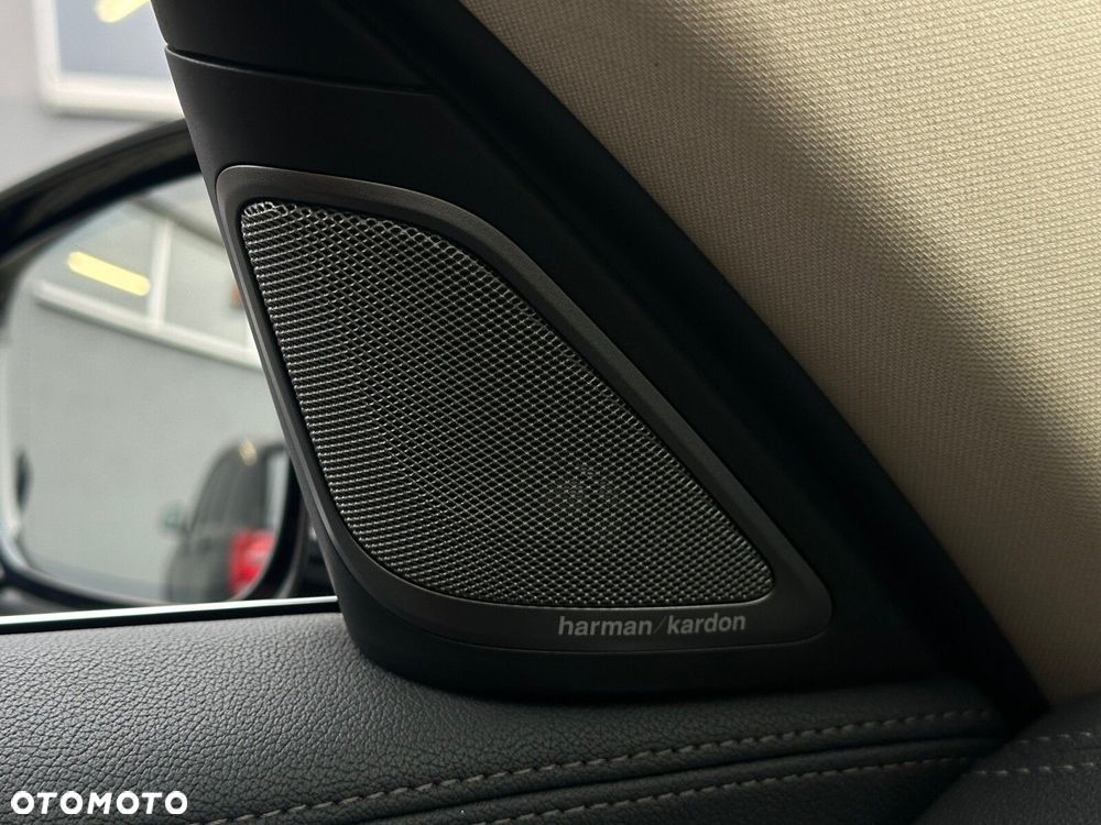 BMW Seria 7 740d xDrive - 26