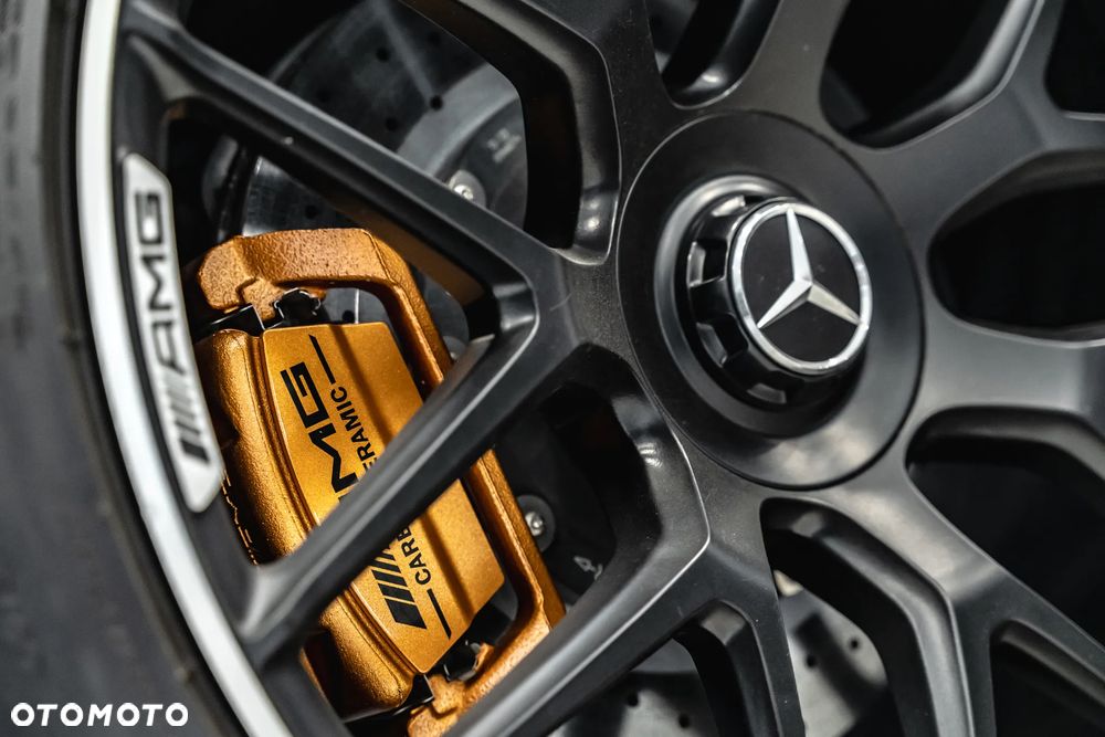 Mercedes-Benz AMG GT - 5