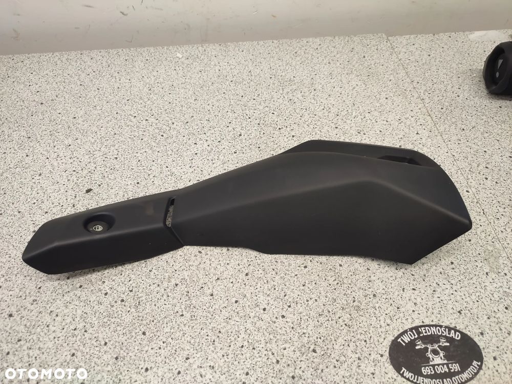 Osłona wydechu, tłumika Suzuki V-Strom 800 - 3