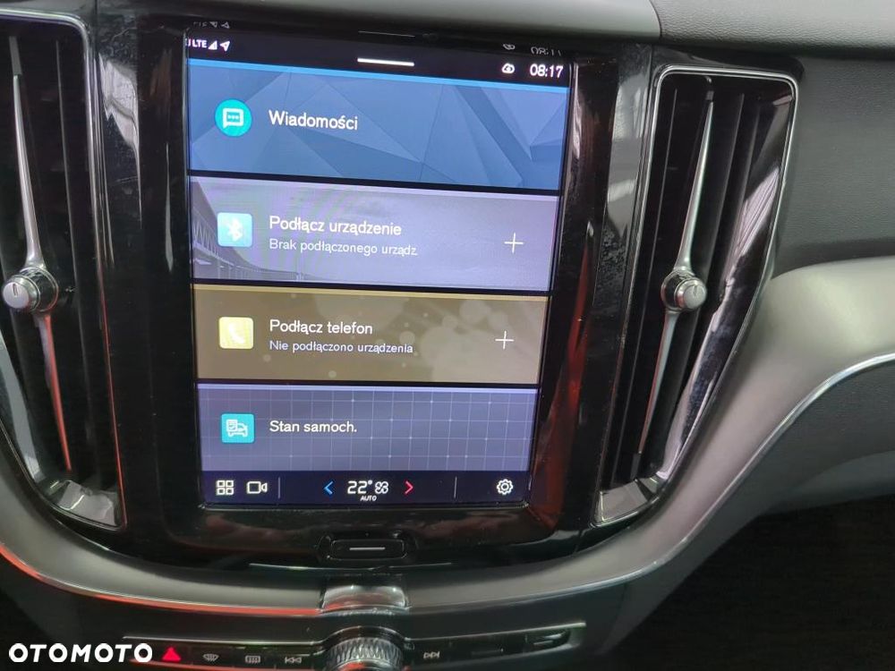 Volvo XC 60 B4 B Momentum Pro - 15