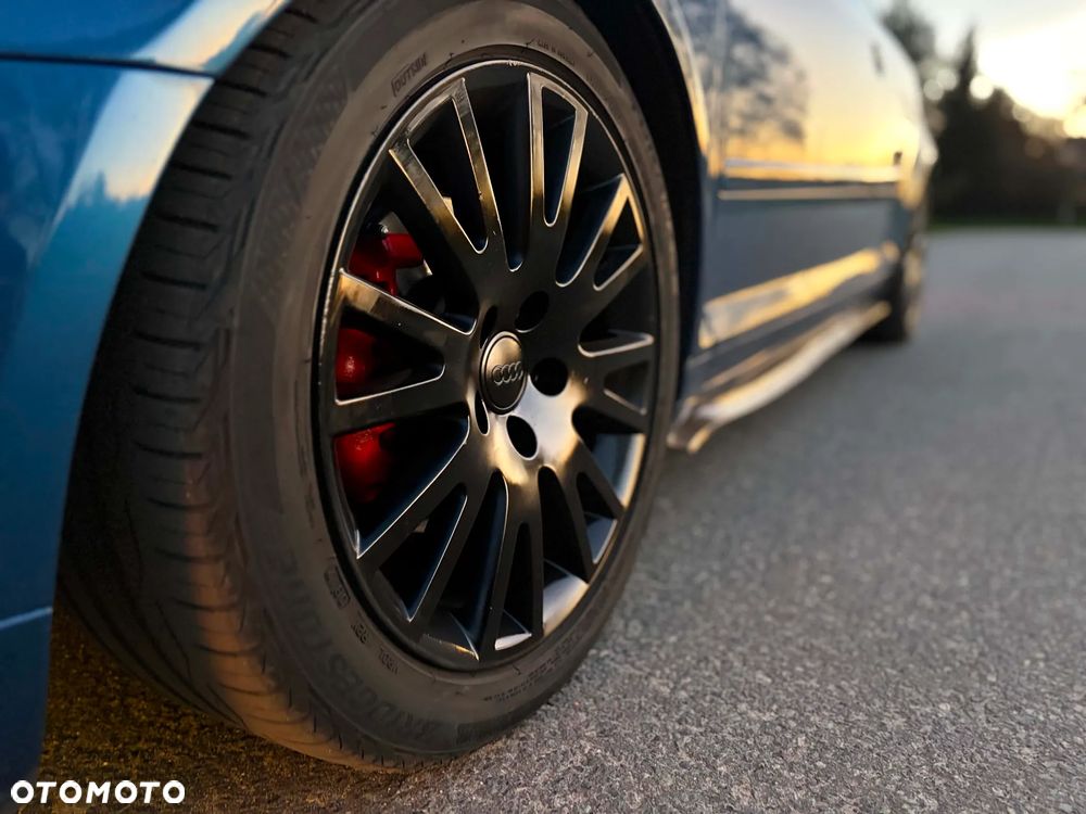 Audi A3 3-drzwiowe 2.0 FSI Ambiente - 6