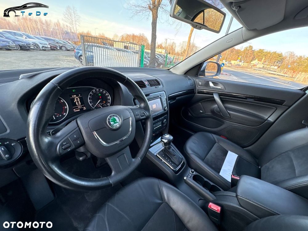 Skoda Octavia 1.8 TSI DSG Laurin & Klement - 26