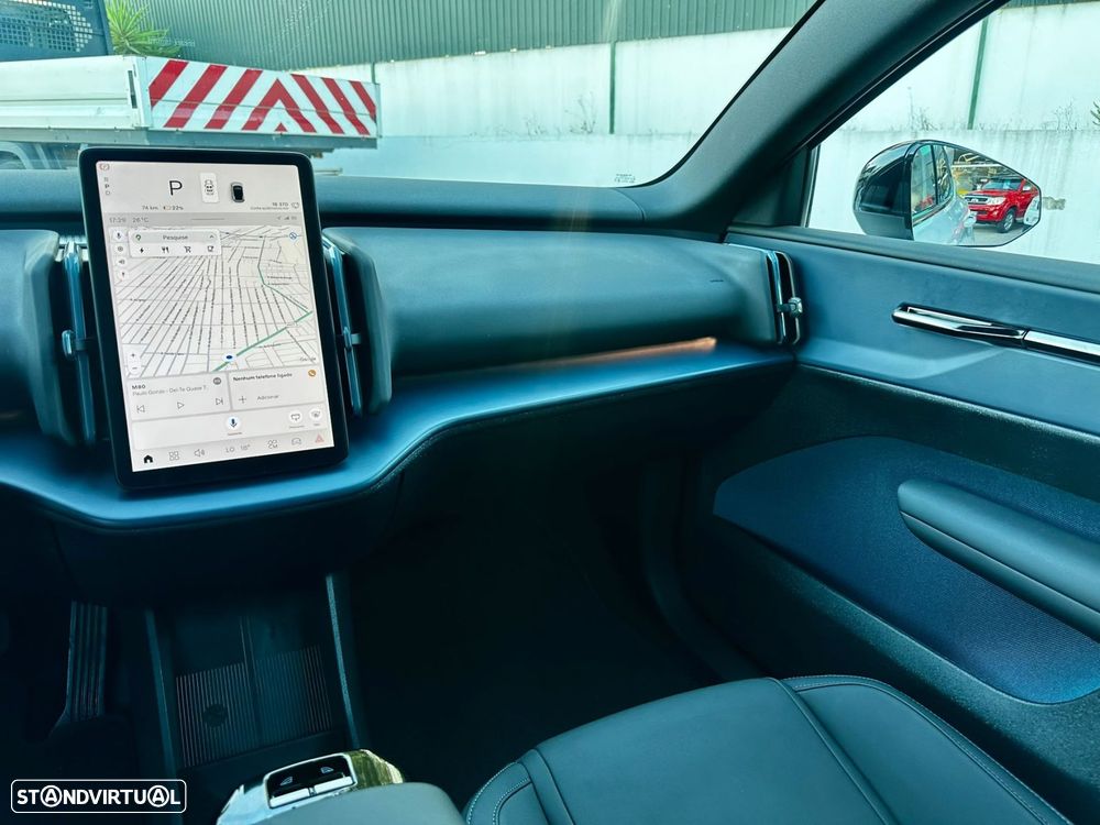 Volvo EX30 - 11