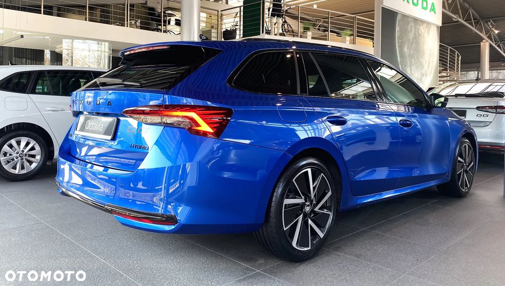 Skoda Octavia - 3