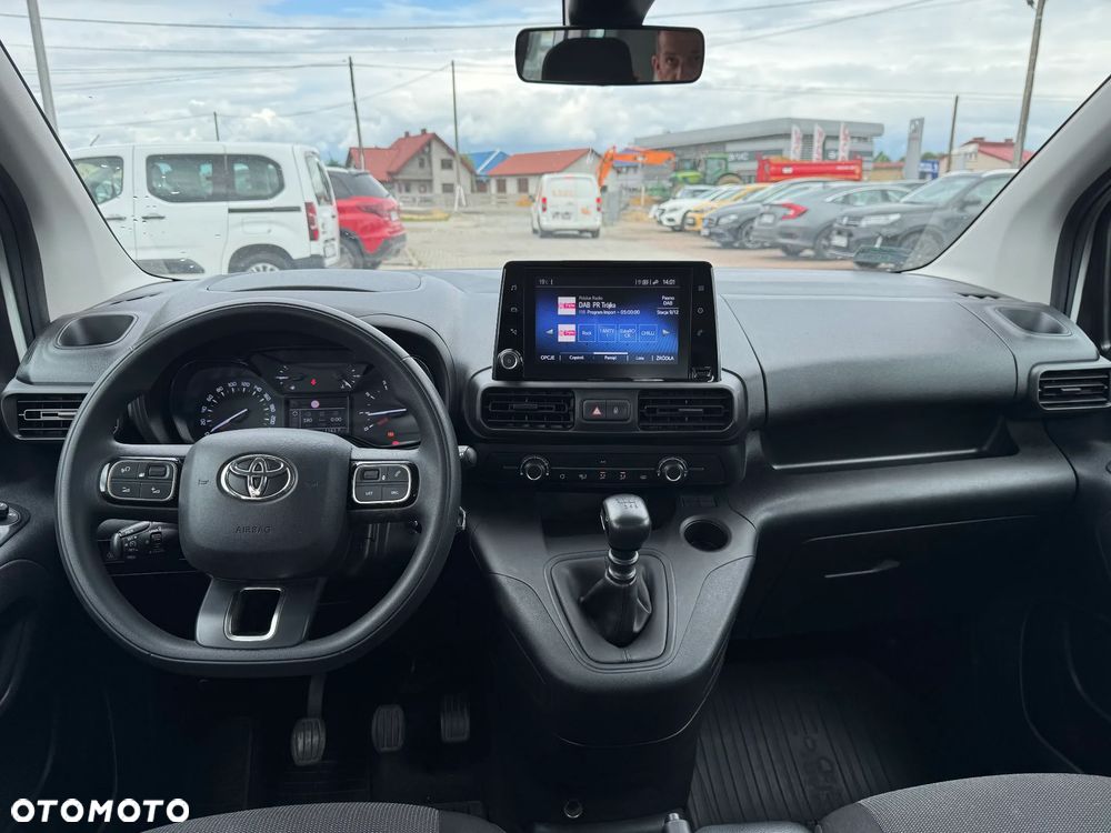 Toyota Proace City Verso 1.5 D-4D Family - 10