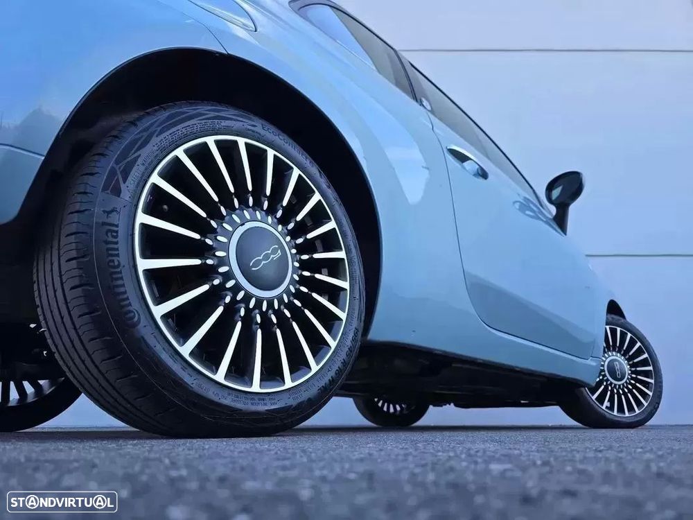 Fiat 500C 1.0 Hybrid Launch Edition - 11
