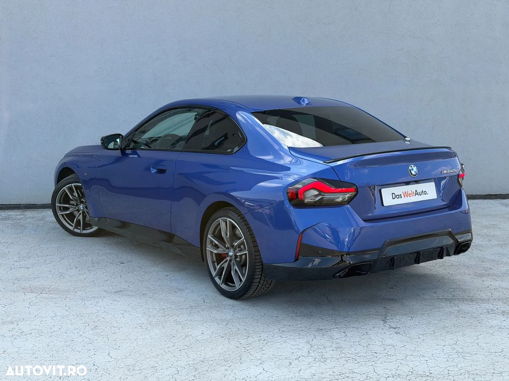 BMW M2 M240i xDrive AT - 4