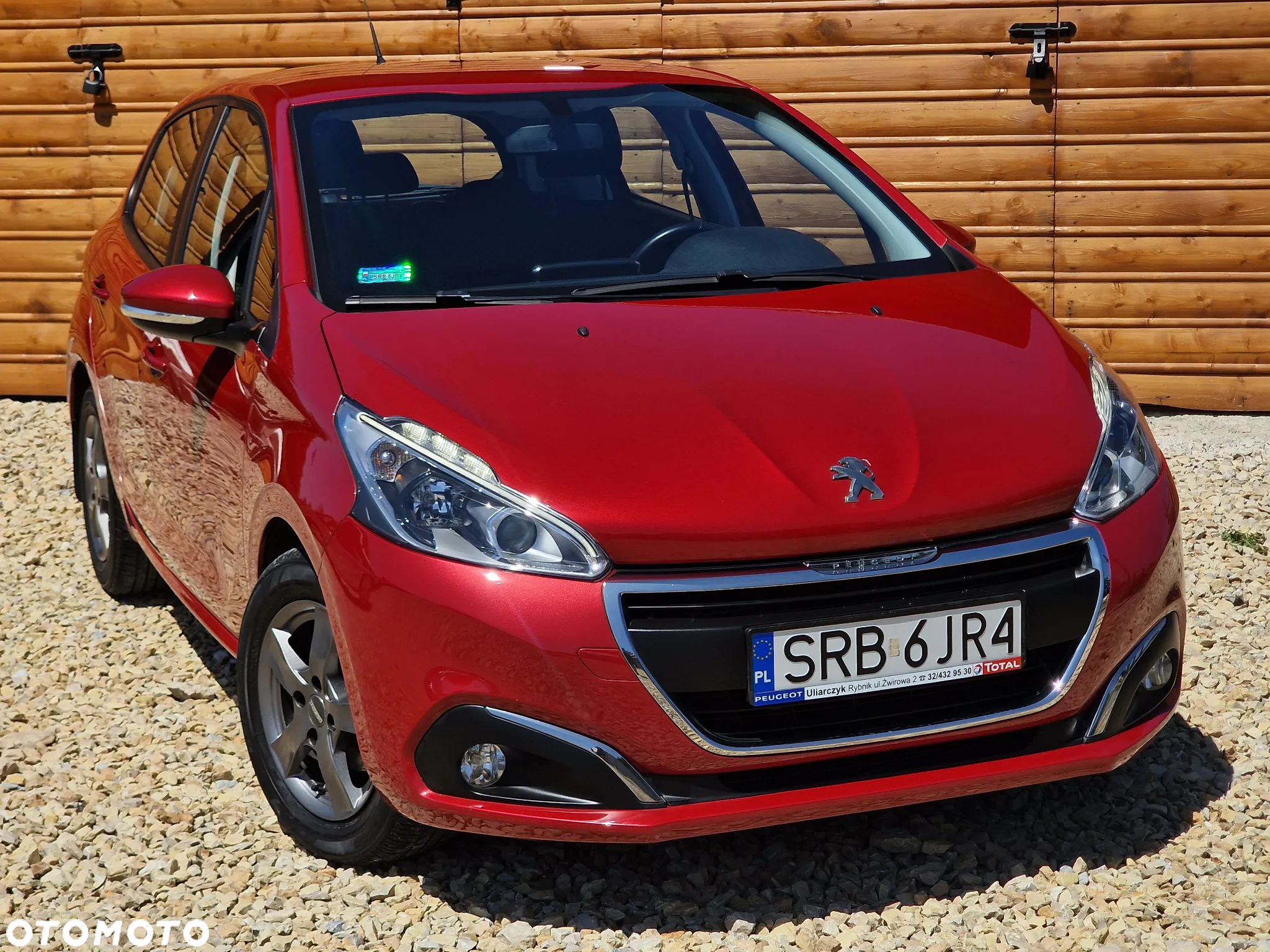 Peugeot 208 1.2 PureTech Allure - 2