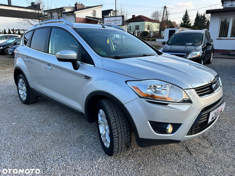 Ford Kuga 2.0 TDCi 2x4 Titanium - 26