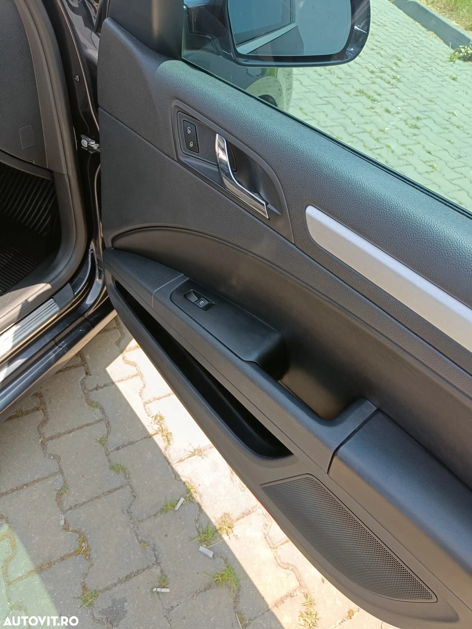 Skoda Superb 2.0 TDI DSG Elegance - 25