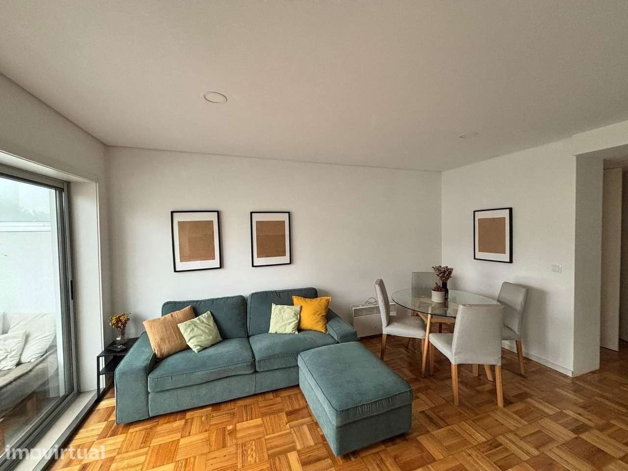Apartamento T2 Arrendamento em Cedofeita, Santo Ildefonso, Sé, Miragai - Grande imagem: 3/25