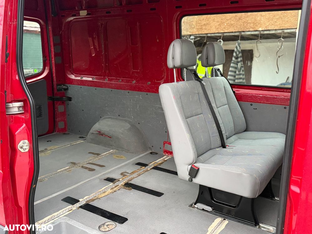 Volkswagen Crafter - 8