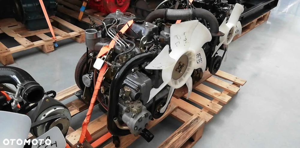 SILNIK ISEKI E3CD 1,498L 24,2 kW 12 500 zł netto - 1