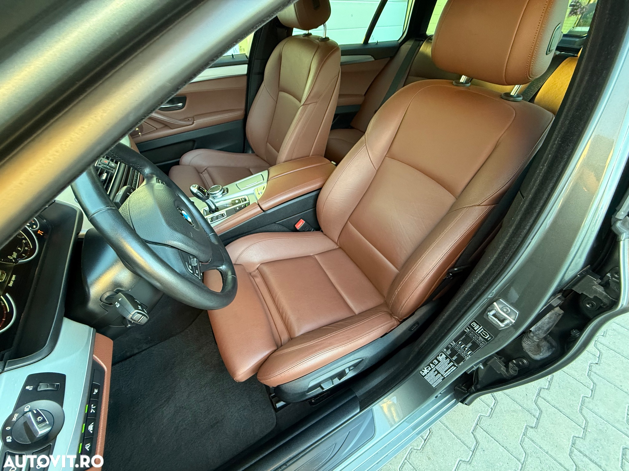 BMW Seria 5 525d Touring Aut. - 20