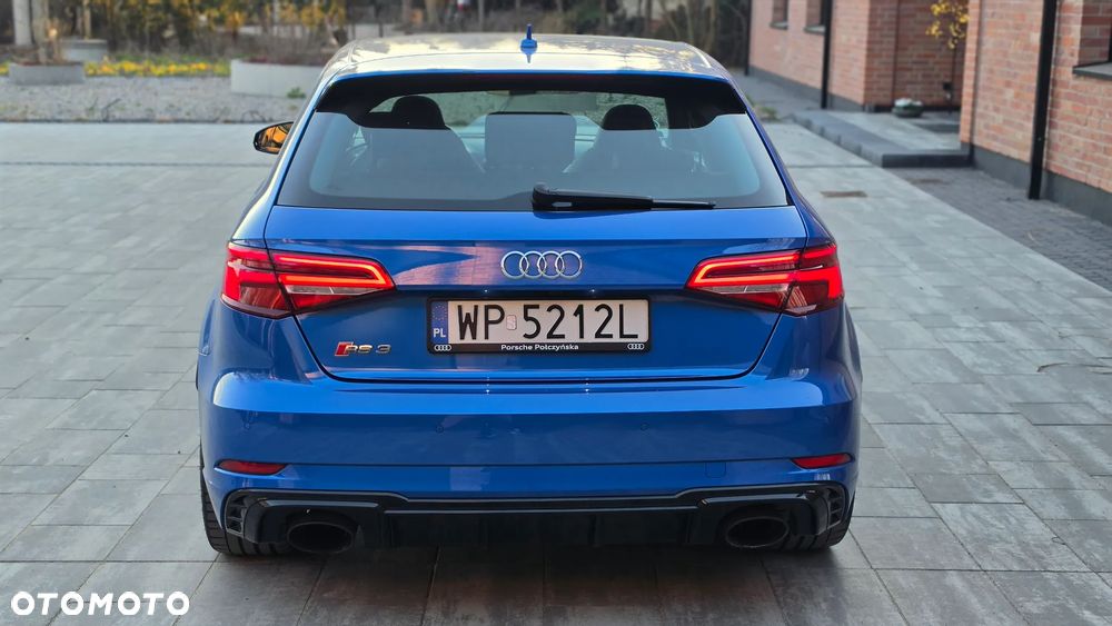 Audi RS3 Sportback 2.5 TFSI Quattro S tronic - 4
