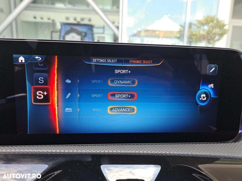 Mercedes-Benz A 35 AMG - 22