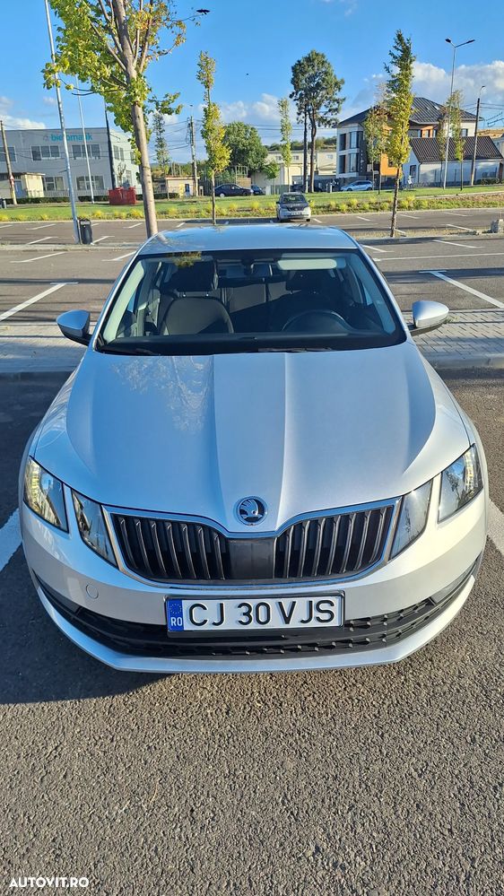 Skoda Octavia - 4