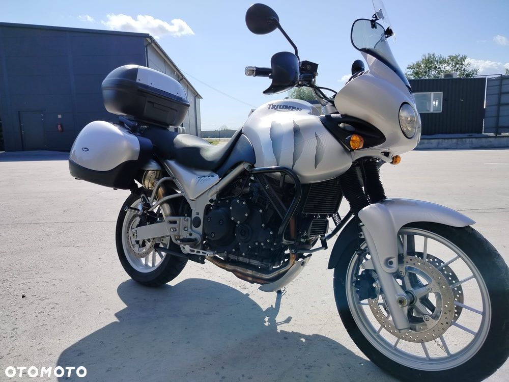 Triumph Tiger - 10