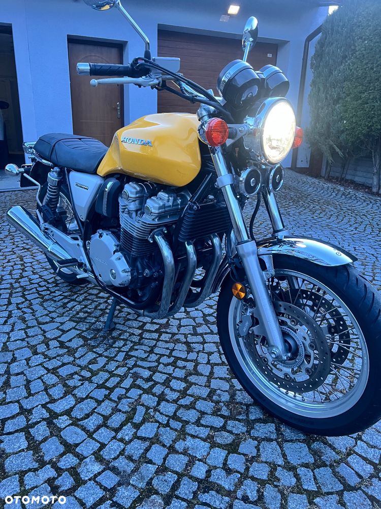 Honda CB - 7