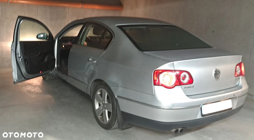 Volkswagen Passat 2.0 TDI DPF Comfortline - 2