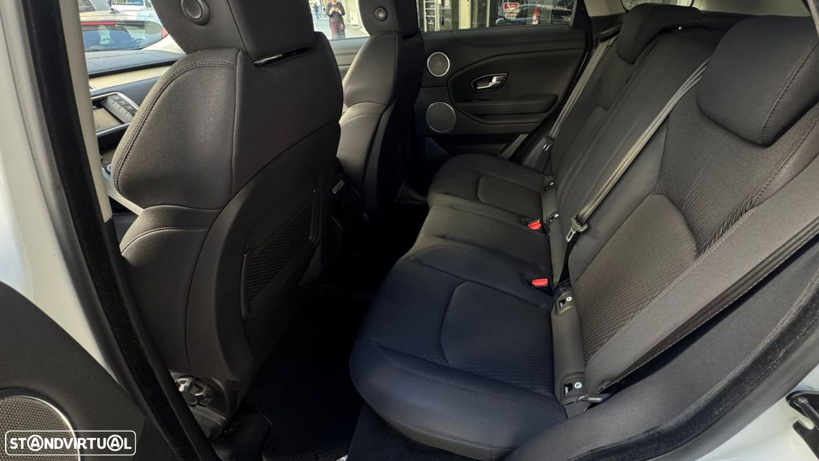 Land Rover Range Rover Evoque 2.0 D150 - 15