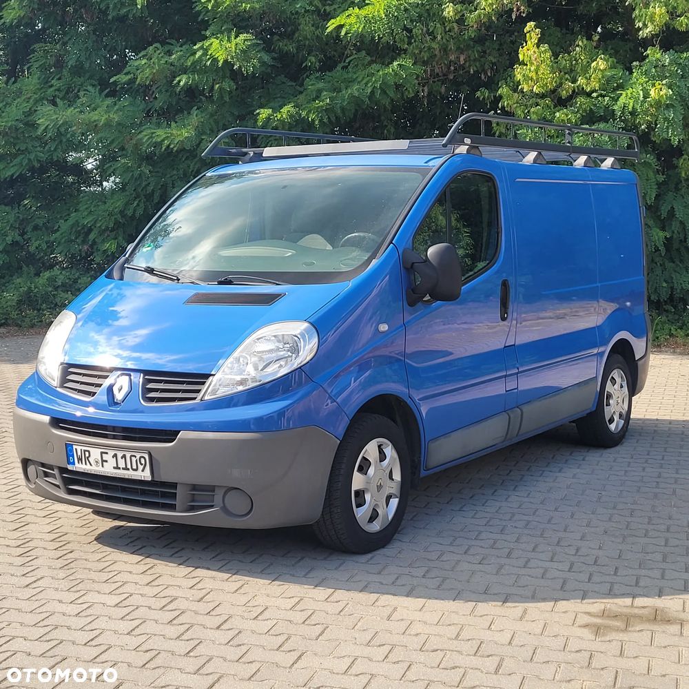 Renault TRAFIC - 1