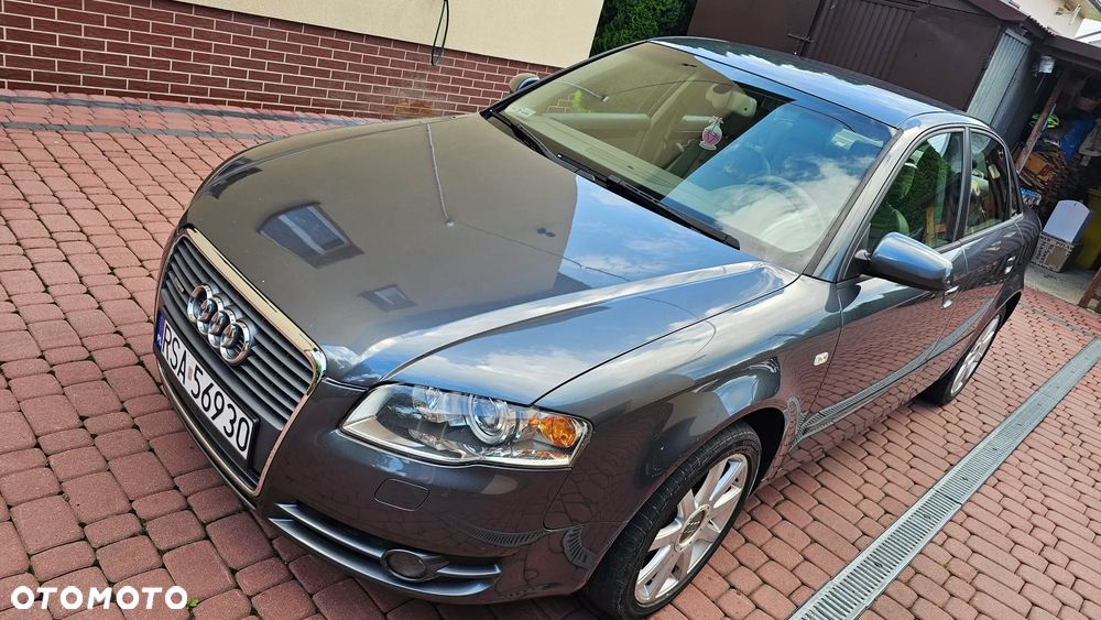 Audi A4 Limousine - 2