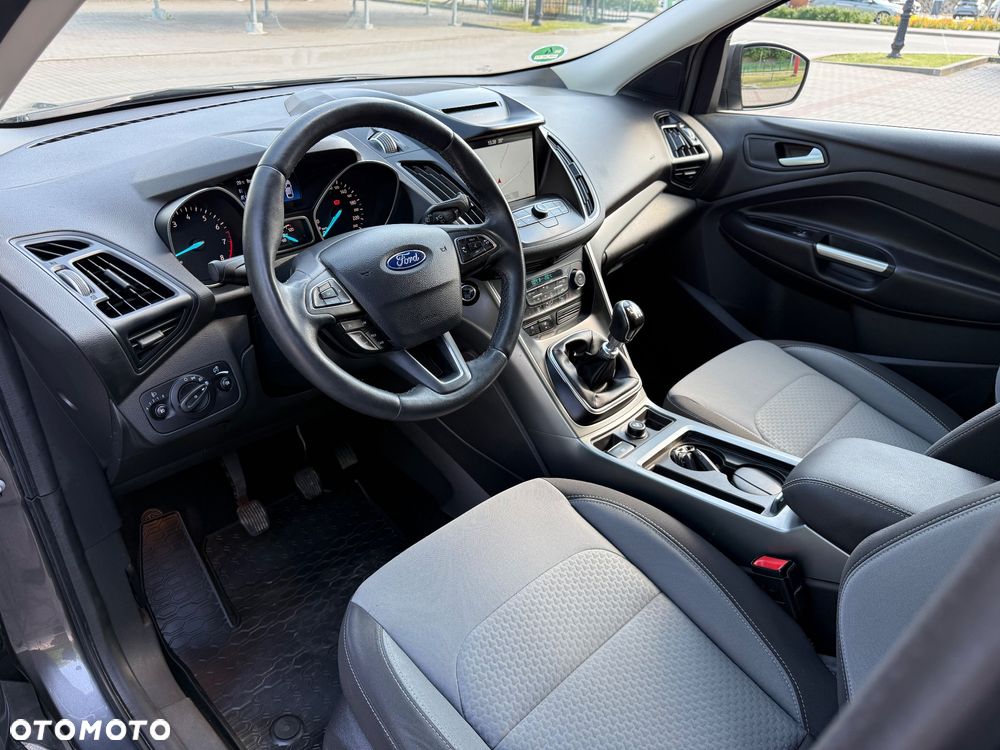 Ford Kuga 1.5 EcoBoost 2x4 Business Edition - 15