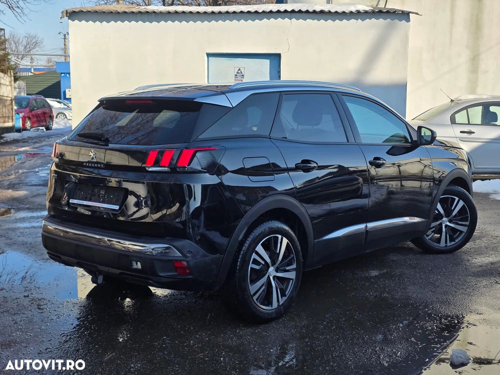 Peugeot 3008 1.2 PureTech Turbo S&S EAT8 Allure - 7