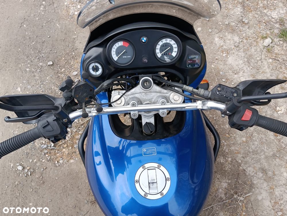 BMW F - 10