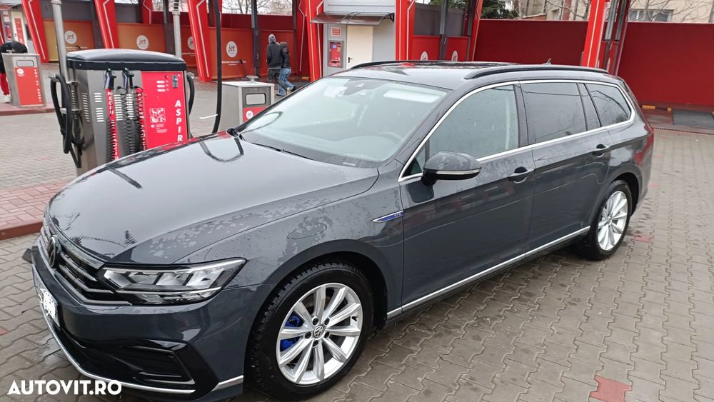 Volkswagen Passat - 20