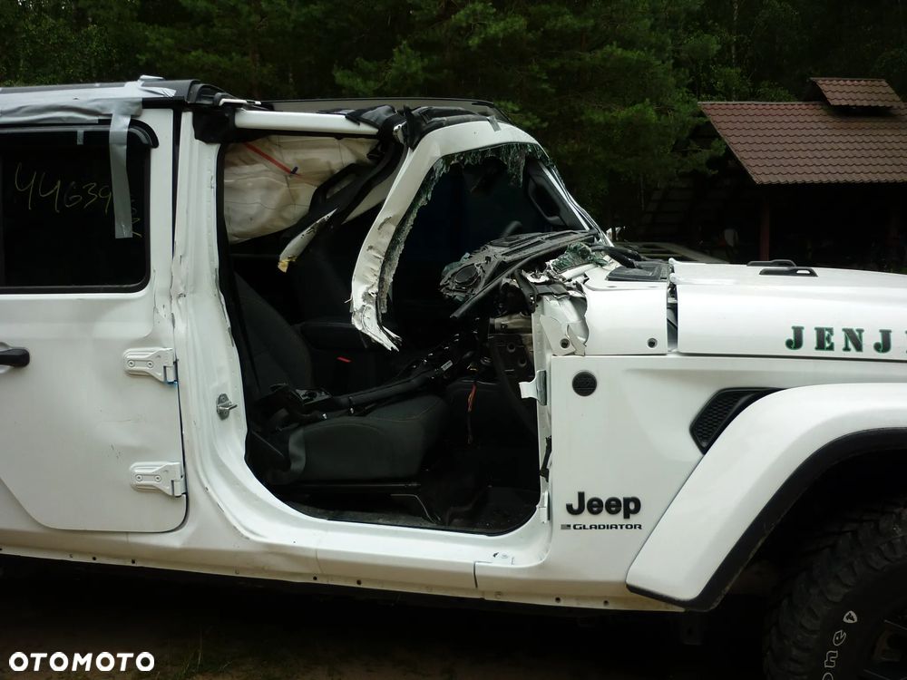 Jeep Gladiator - 9