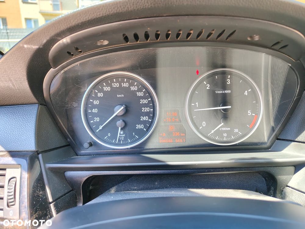 BMW Seria 5 - 33