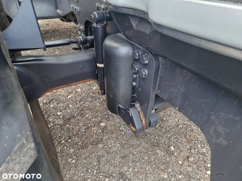 Valtra T190 HiTech PEŁZAKI SPRĘŻARKA - 17