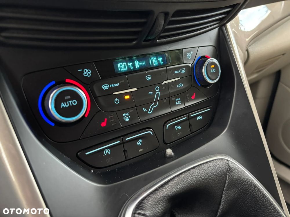 Ford Grand C-MAX Gr 1.5 TDCi Titanium - 32